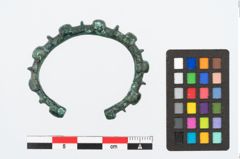 Foto von Bronzeknotenarmreif (NHMW-PRAE-026479)